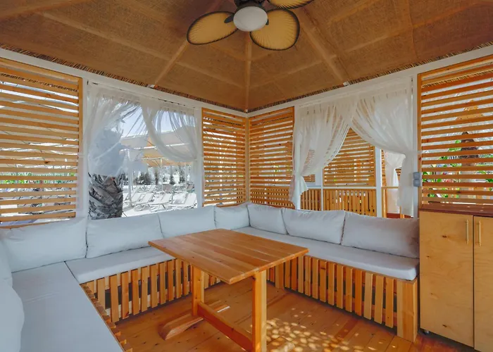 Sural Saray (adults Only) Side